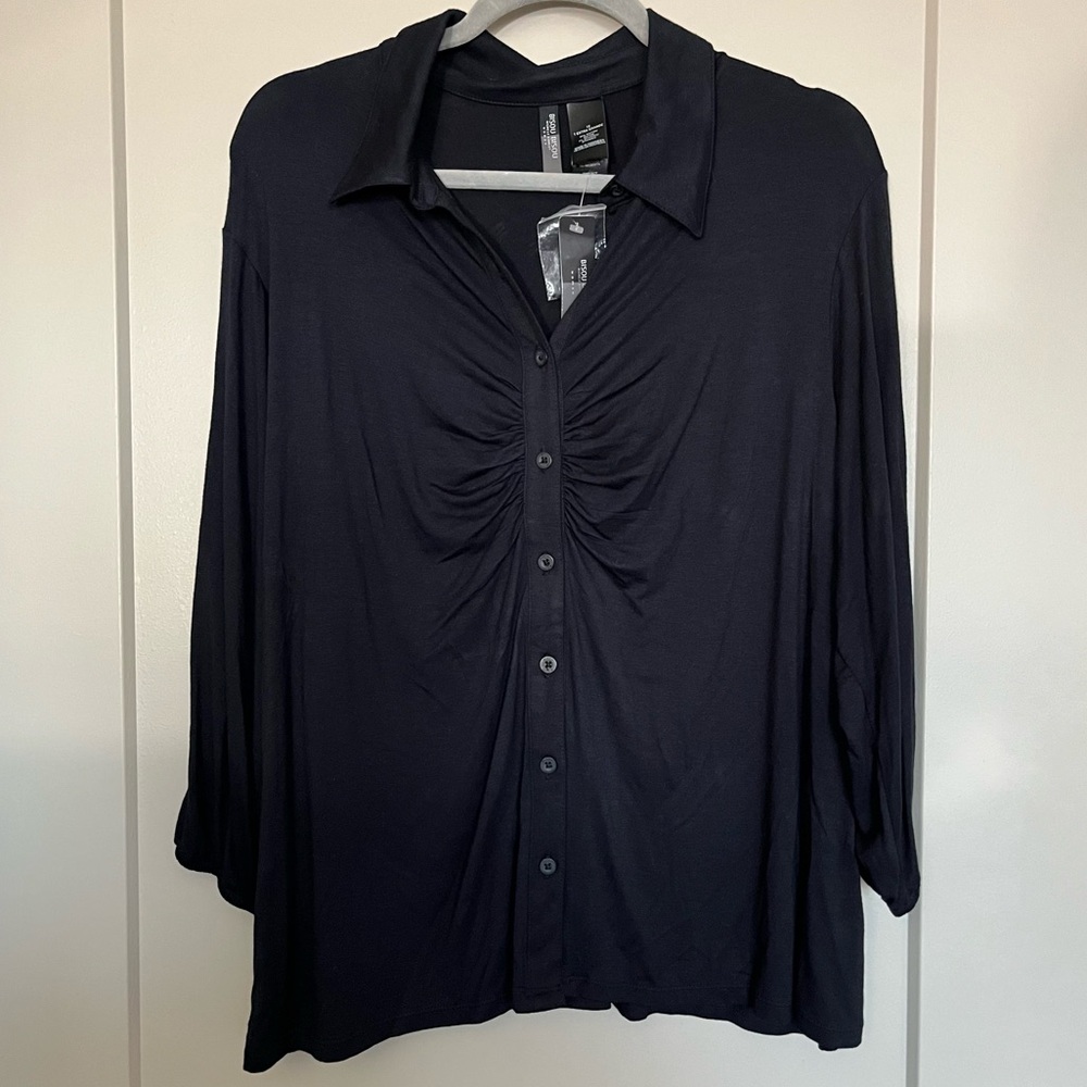 NEW Ruched Black Top